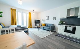 FullHouse - Dresden - A6 - Washing Machine - Terrace - Nespresso